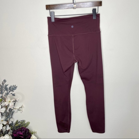 ATHLETA Persistence Camo Laser Cut 7/8 Legging H48 - Picture 3 of 6